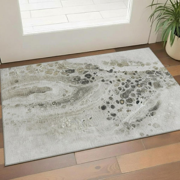 HomeRoots 5' X 8' Stylish Taupe Gray & Silver Abstract Area Rug - Washable, UV-Protected, Durable Design! 708579
