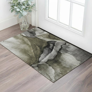 HomeRoots 5' X 8' Abstract Washable Area Rug in Gray, Silver & Taupe - Durable, UV-Protected, Stain-Resistant Design 708621