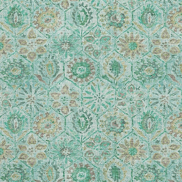 HomeRoots 8' Aqua and Beige Floral Washable Round Rug – UV Protected, Stain Resistant, Perfect for Active Homes! 708640