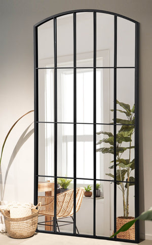 HomeRoots Black Freestanding Ornate Framed Accent Mirror – Elegant Arched Design for Modern & Traditional Spaces 708712