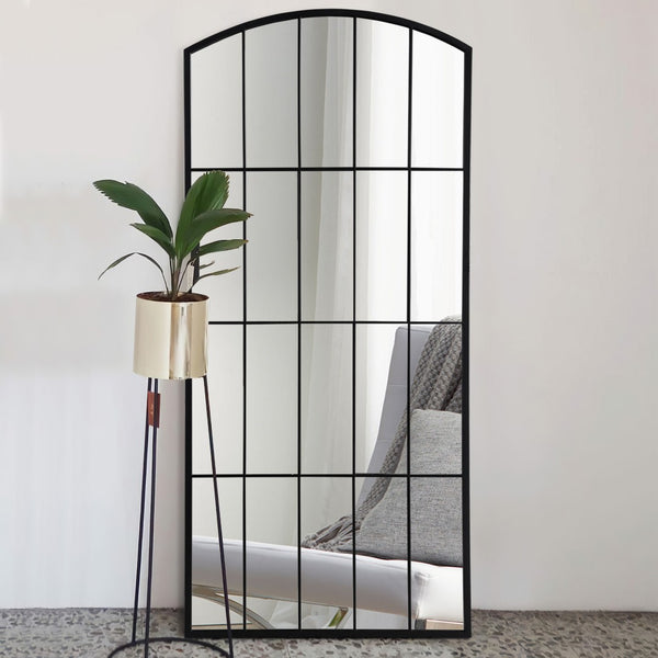 HomeRoots Black Freestanding Ornate Framed Accent Mirror – Elegant Arched Design for Modern & Traditional Spaces 708712