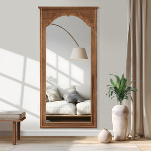 HomeRoots Gold Full-Length Mirror with Arched Design - Elegant Aluminum Frame, Versatile Mounting & Premium Glass 708737