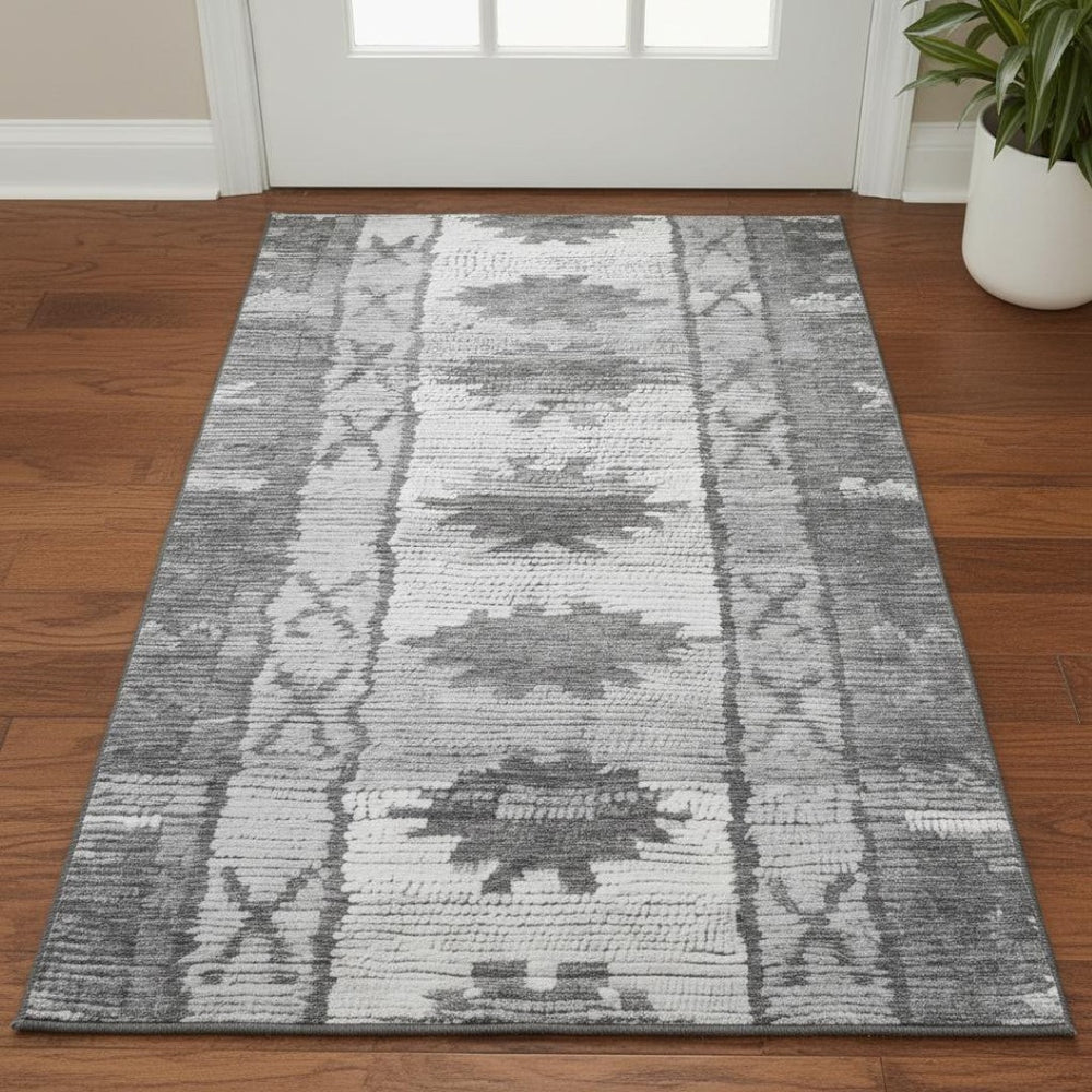 HomeRoots 5' X 8' Gray Charcoal & Ivory Tribal Area Rug - Machine Washable, UV Protected, Durable & Stylish 709038