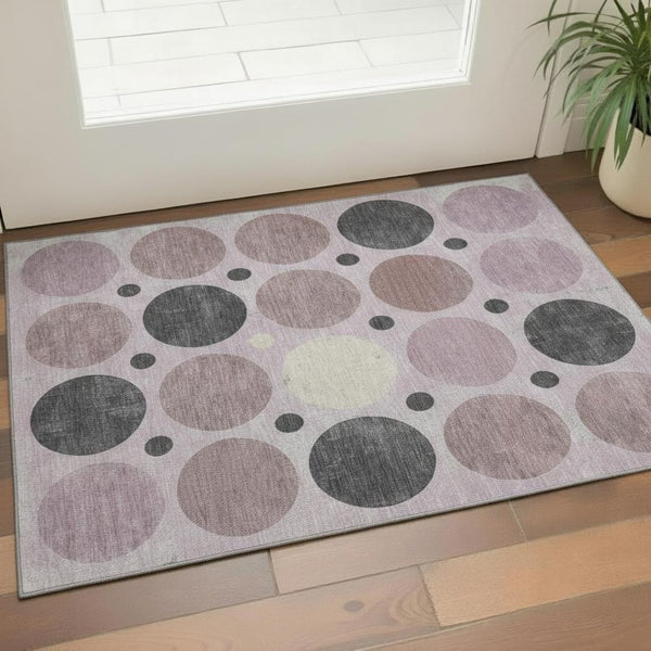 HomeRoots 5' Geometric Washable Area Rug in Blush, Charcoal & Ivory - Durable, Stain Resistant & UV Protected 709146