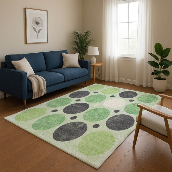 HomeRoots 8' Modern Geometric Washable Round Rug in Green, Ivory & Charcoal - UV Protected & Stain Resistant 709153