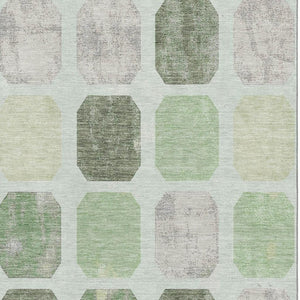 HomeRoots 8' Stylish Artichoke Green, Gray & Ivory Geometric Washable Round Rug with UV Protection & Stain Resistance 709183