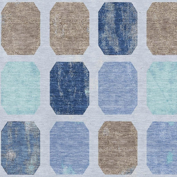 HomeRoots 8' Stylish Denim Blue, Brown, Teal Geometric Round Rug - Washable, UV Protected & Stain Resistant! 709195