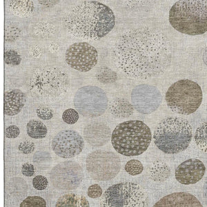 HomeRoots 5' X 8' Taupe Beige & Ivory Geometric Area Rug - Washable, Stain Resistant & UV Protected for Homes 709248