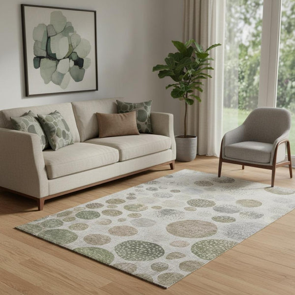 HomeRoots 8' Stylish Taupe Beige & Ivory Geometric Washable Round Rug with UV Protection for Easy Care 709249