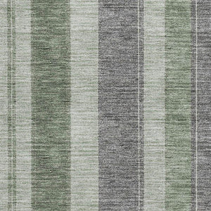 HomeRoots 8' Green and Gray Striped Washable Round Rug - Durable, UV-Protected, Stain Resistant for All Spaces! 709273