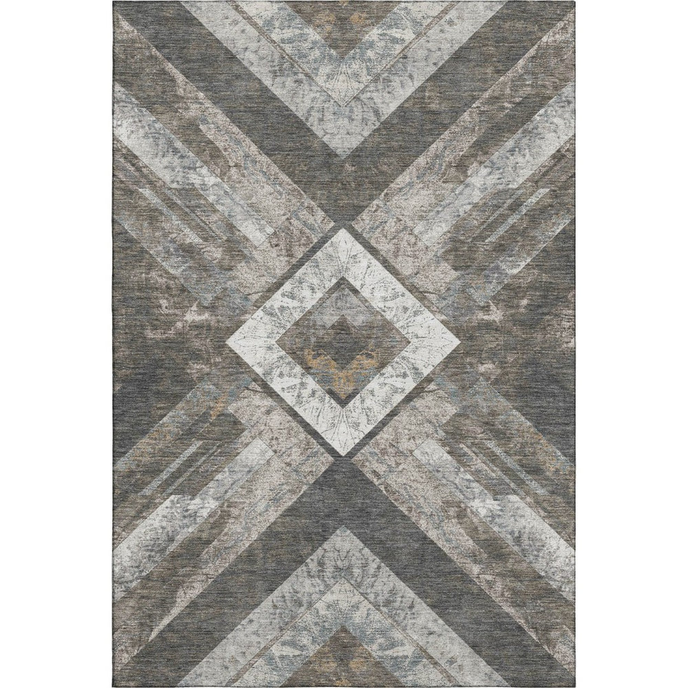 HomeRoots 8' Brown Gray Ivory Geometric Washable Round Rug - Durable, UV Protected, Perfect for High Traffic Areas 709285