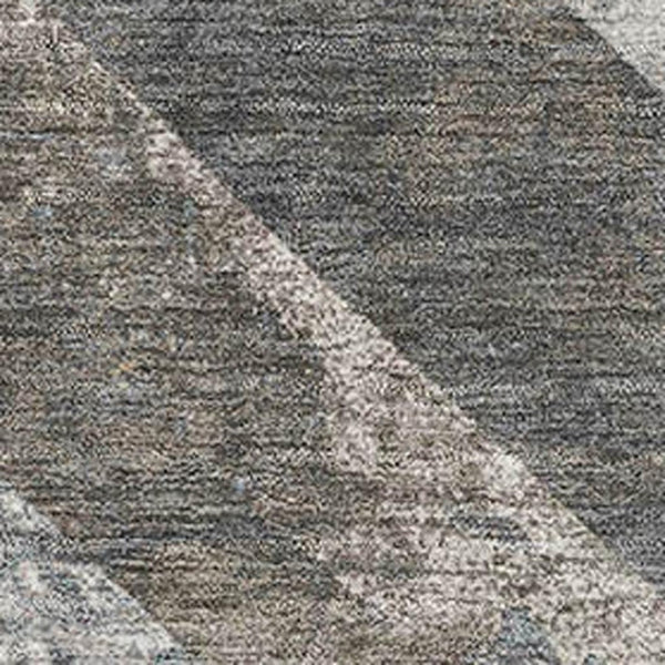 HomeRoots 8' Brown Gray Ivory Geometric Washable Round Rug - Durable, UV Protected, Perfect for High Traffic Areas 709285