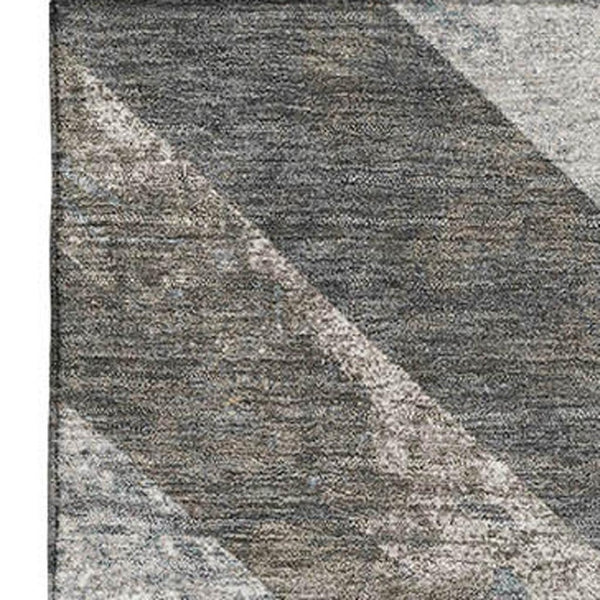 HomeRoots 8' Brown Gray Ivory Geometric Washable Round Rug - Durable, UV Protected, Perfect for High Traffic Areas 709285