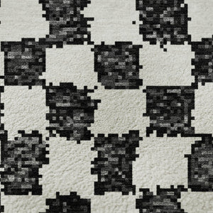 HomeRoots 8' X 10' Black & Ivory Geometric Area Rug - Washable, UV-Protected, Durable for High-Traffic Spaces 709370
