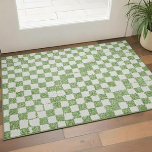 HomeRoots 5' X 8' Green & Ivory Geometric Area Rug - Washable, Durable, UV Protected for Families & Pets 709380