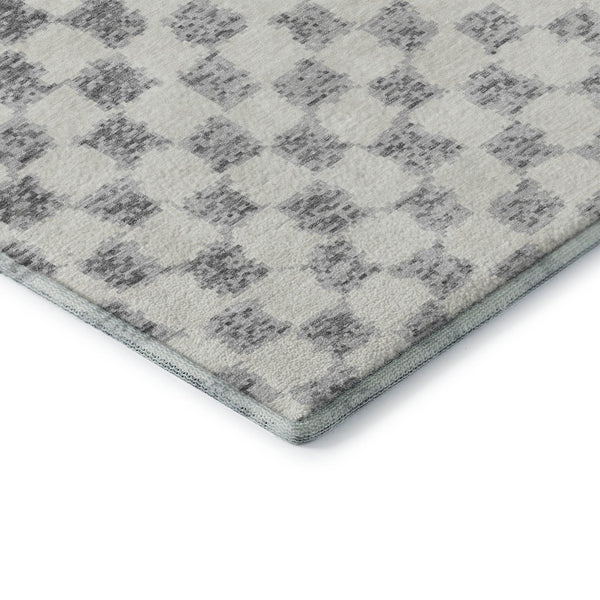 HomeRoots 5' X 8' Gray and Ivory Geometric Area Rug – Stylish, Washable, UV Protected for Modern Homes & Spaces 709386