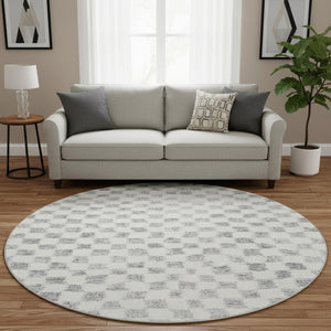 HomeRoots 8' X 10' Gray and Ivory Geometric Washable Area Rug - Stain Resistant with UV Protection for Family Spaces 709388
