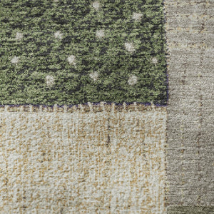 HomeRoots 8' Olive Green Beige & Ivory Geometric Washable Round Rug - UV Protected, Durable & Easy Care! 709471