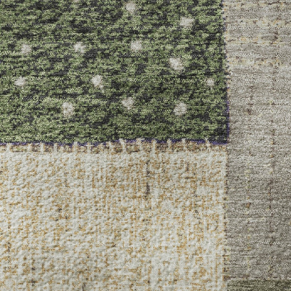 HomeRoots 8' Olive Green Beige & Ivory Geometric Washable Round Rug - UV Protected, Durable & Easy Care! 709471