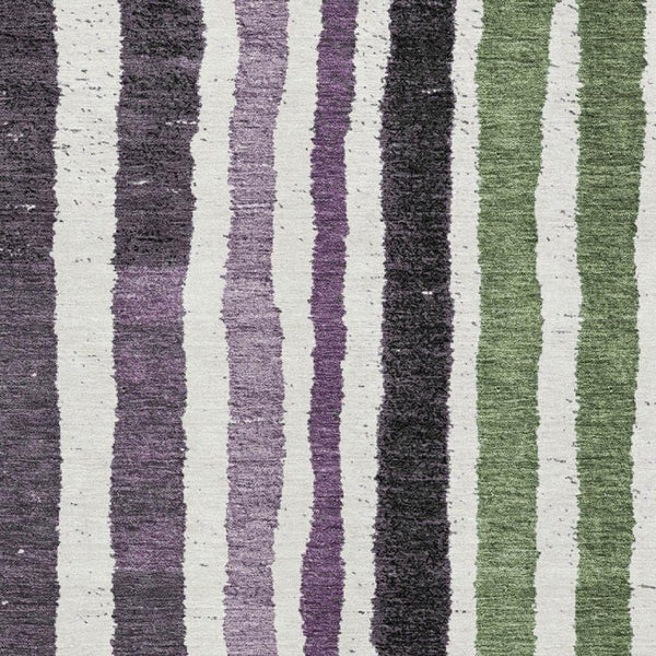 HomeRoots 8' Colorful Striped Round Rug - Washable, UV-Protected, Non-Slip, Ideal for High-Traffic Areas! 709501