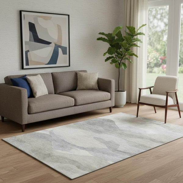 HomeRoots 8' Round Washable Abstract Rug in Beige, Gray & Ivory - UV Protected, Stain Resistant, Non-Slip Design 709609