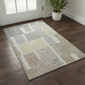 HomeRoots 5' X 8' Sand Brown & Ivory Geometric Area Rug - Washable, UV-Protected, Ideal for Busy Homes! 709850
