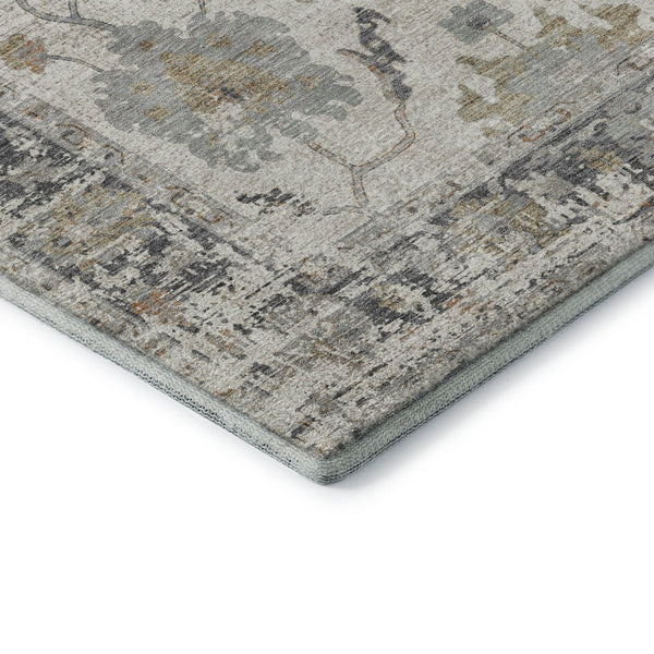 HomeRoots 8' Elegant Ivory Taupe Gray Round Rug - Washable, UV Protected, Stain Resistant, Family Friendly 709875