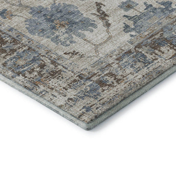 HomeRoots 8' Beige, Blue & Brown Oriental Washable Round Rug - Durable, UV-Protected, Stain-Resistant Design! 709893