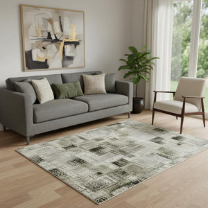 HomeRoots 8' Gold Charcoal and Silver Abstract Round Rug – Washable, UV-Protected, Non-Slip for Busy Homes 709989