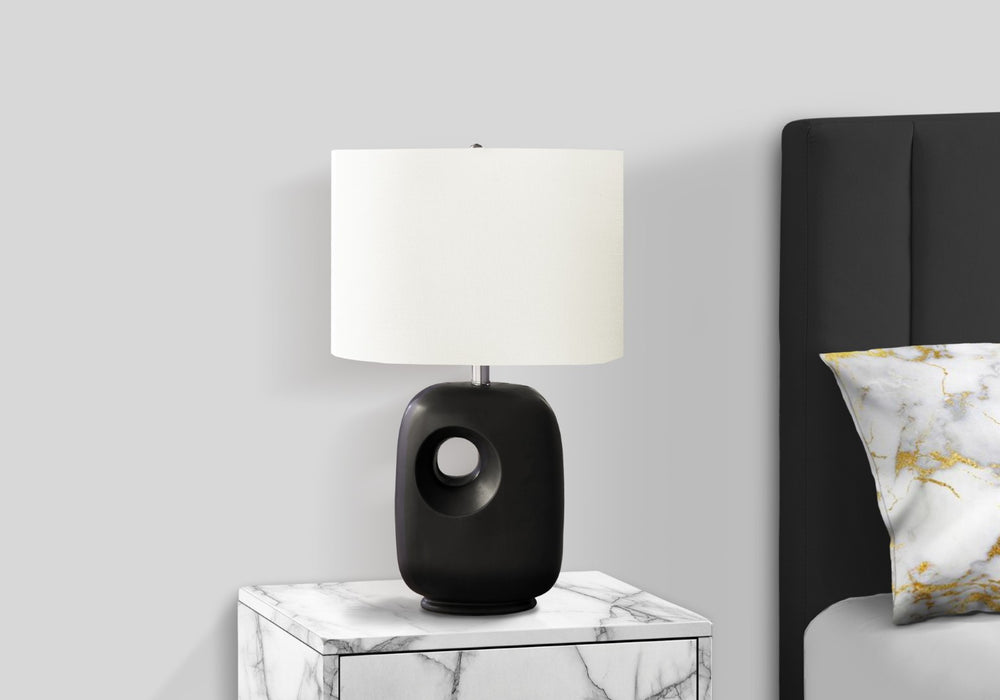 English Elm Lighting, Sculpted Ceramic Table Lamp with Ivory Fabric Shade for Modern Living Spaces B2710P461838