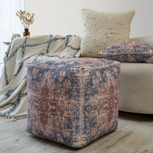 HomeRoots 8' Linen and Blue Geometric Round Rug - Washable, UV Protected, Stylish for Modern Spaces & Durability 710438