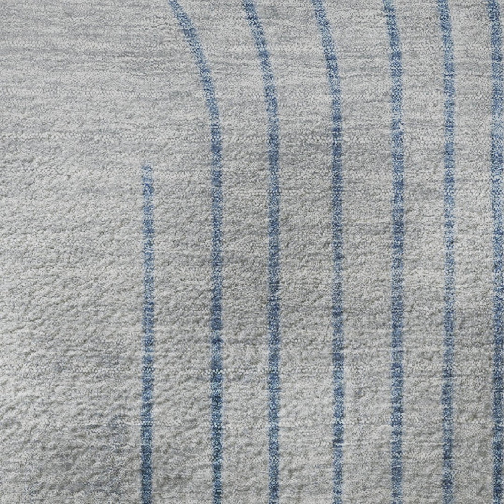 HomeRoots 5' X 8' Blue & Gray Geometric Washable Area Rug – UV Protected, Stain Resistant for Busy Homes 710642