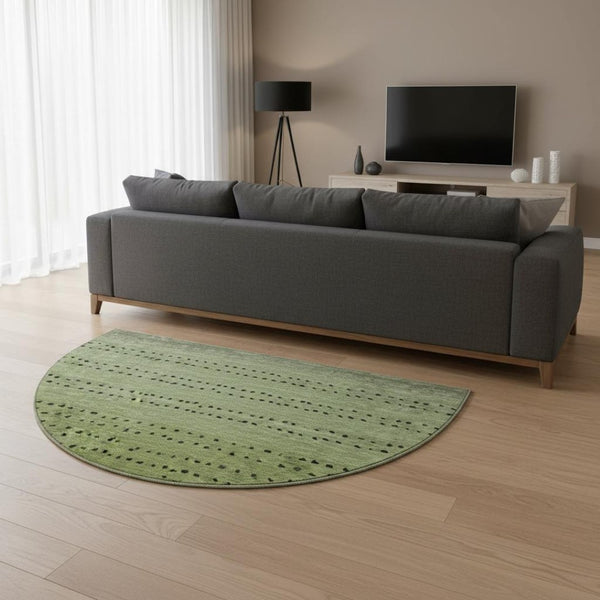 HomeRoots 8' X 10' Fern Green Abstract Area Rug - Stylish, Washable, UV-Protected, Durable for Busy Homes 710811