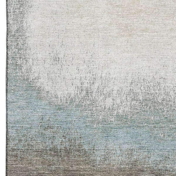 HomeRoots 5' X 8' Ombre Area Rug in Brown, Gray & Silver - Washable, UV-Protected, Durable for Homes with Kids & Pets 710911