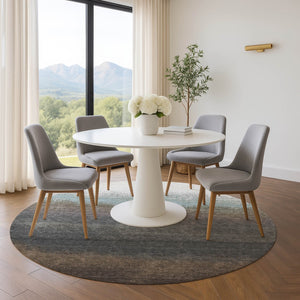 HomeRoots 8' X 10' Ombre Area Rug in Brown, Gray & Silver - Washable, UV-Protected, Family-Friendly Design 710913
