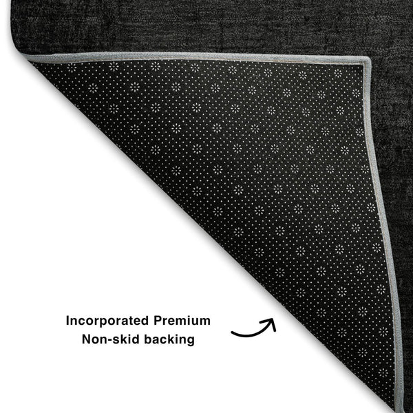 HomeRoots 8' Modern Gray Black Silver Ombre Washable Round Rug with UV Protection for High-Traffic Areas 710930
