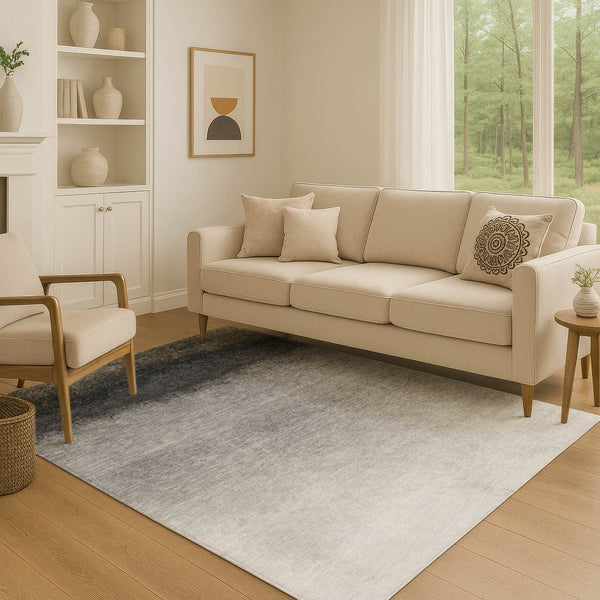 HomeRoots 5' Modern Silver Gray to Black Ombre Area Rug - Washable, UV Protected, Ideal for High-Traffic Rooms 710953