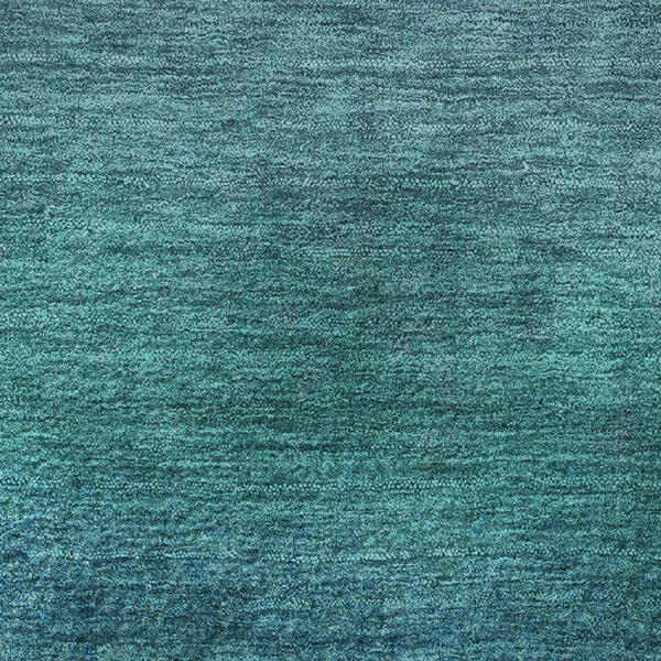 HomeRoots 8' X 10' Ombre Teal & Sky Blue Washable Area Rug with UV Protection for Family-Friendly Spaces 710961