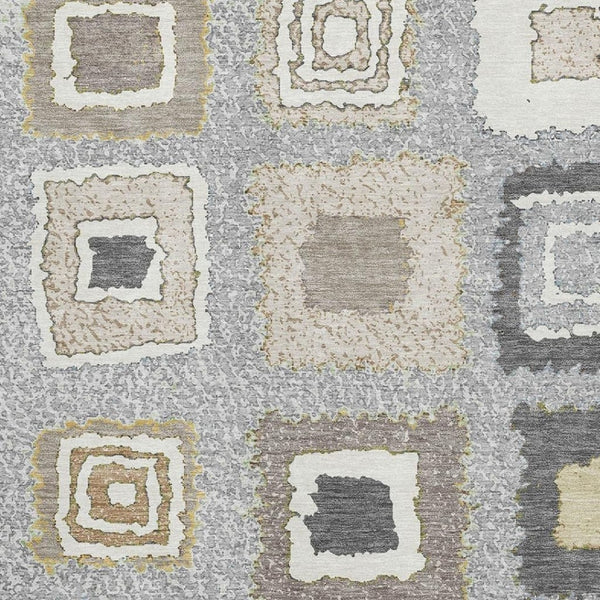 HomeRoots 8' Gray Ivory and Beige Geometric Washable Round Rug - Stylish, Durable, UV-Protected for Any Room 710996