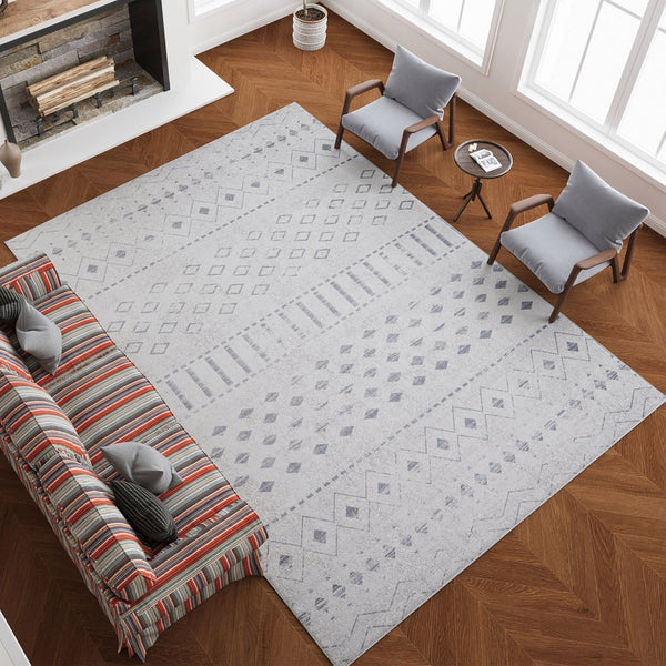 HomeRoots 8' X 10' Tan And Ivory Geometric Distressed Area Rug - Modern Style, Stain-Resistant, Perfect for High Traffic 711165