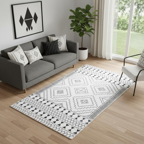 HomeRoots 5' Black and White Moroccan Washable Area Rug - Stylish, Durable, and Easy-Care for Modern Homes 8' X 10' 711959