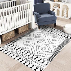 HomeRoots 5' Black and White Moroccan Washable Area Rug - Stylish, Durable, and Easy-Care for Modern Homes 8' X 10' 711959