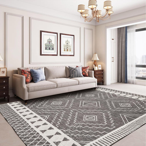 HomeRoots 8' Gray and White Geometric Distressed Area Rug - Stylish, Washable, Stain-Resistant for High Traffic Spaces 8' X 10' 712063