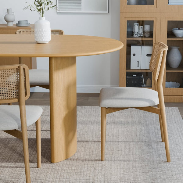 HomeRoots 79" Elegant Natural Oak Oval Dining Table with Mirrored Pedestal Base for Stylish Gatherings 712134