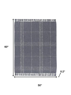 HomeRoots 5' Hand-Woven Green Jute Area Rug - Coastal-Inspired, Durable, Unique Texture for Any Room Decor 712654