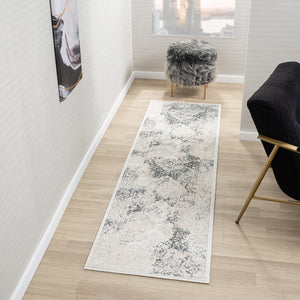 HomeRoots 5' Cream and Blue Damask Area Rug - Elegant, Durable, Stain Resistant, Perfect for Busy Homes! 712687