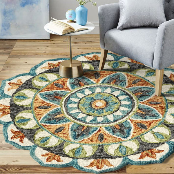 HomeRoots 5' Hand-Tufted Round Wool Rug in Blue & Black Medallion Design – Artisan Quality for Cozy Homes 712704