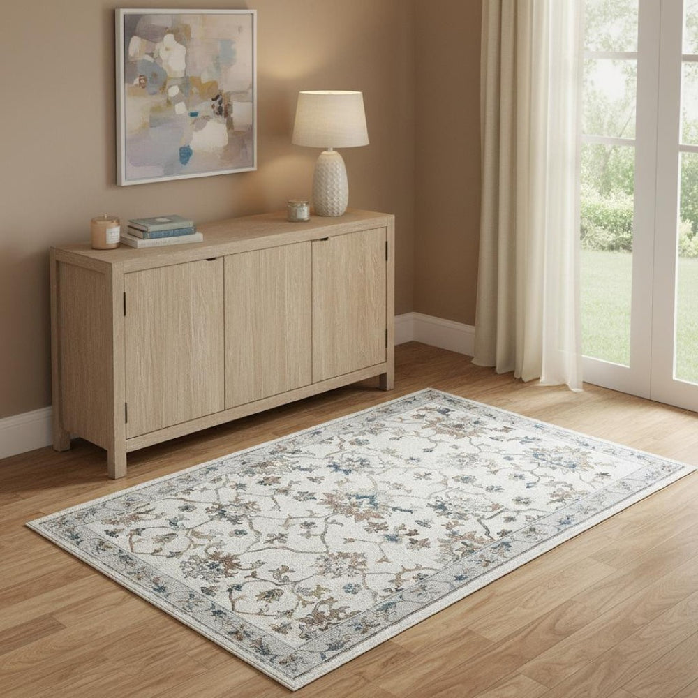 HomeRoots 5' Blue and Beige Floral Area Rug – Durable, Easy-Care Comfort for High-Traffic Spaces and Homes 712717