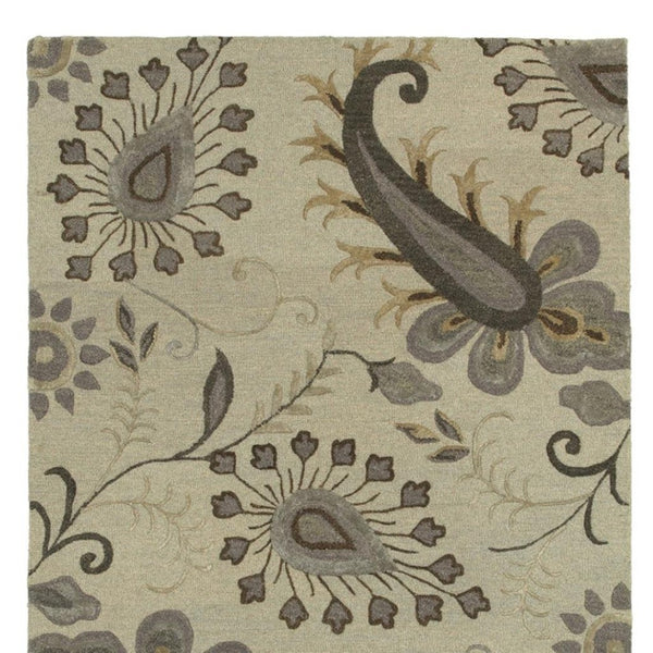 HomeRoots 5' Gray and Red Distressed Medallion Area Rug - Vintage Charm, Durable Design for High-Traffic Spaces 712719
