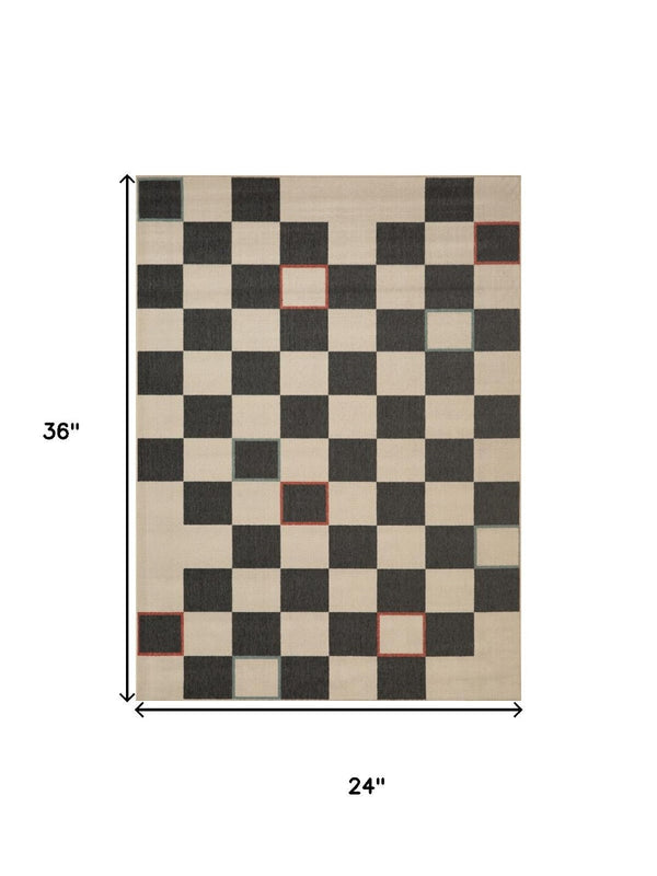 HomeRoots 5' Black and Ivory Checkered Area Rug - Durable, Versatile Design for Modern and Bohemian Interiors 712729
